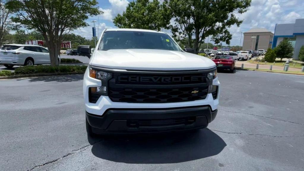 new 2025 Chevrolet Silverado 1500 car, priced at $40,705
