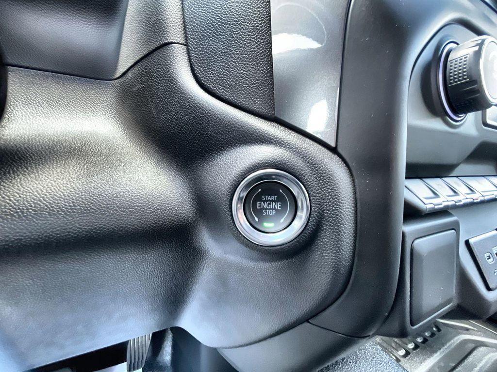 new 2025 Chevrolet Silverado 1500 car, priced at $40,705