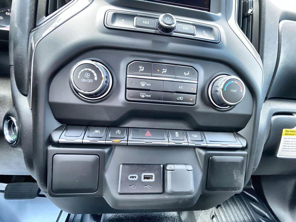 new 2025 Chevrolet Silverado 1500 car, priced at $40,705