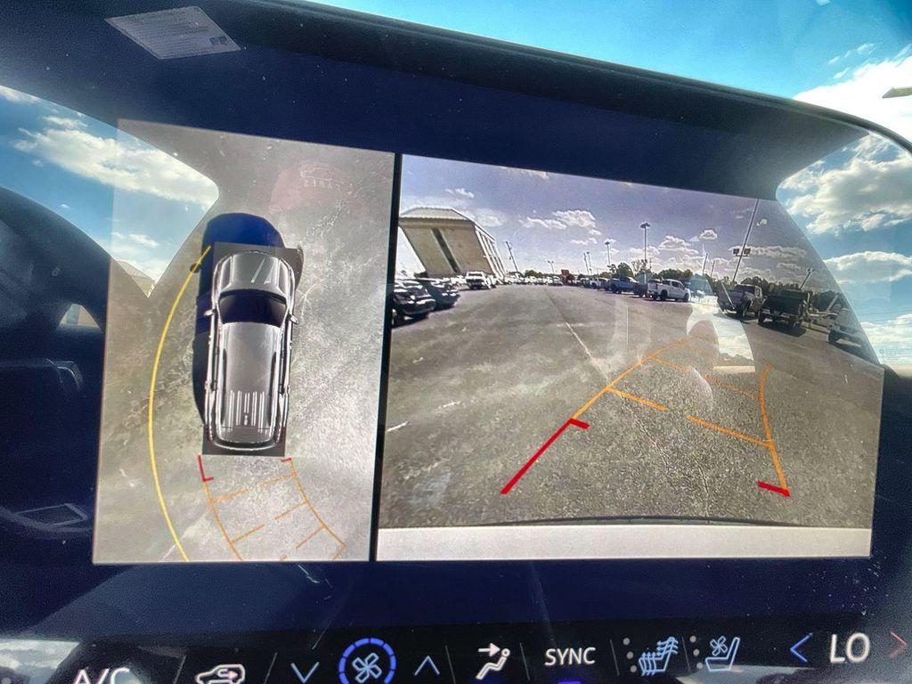 new 2026 Chevrolet Traverse car, priced at $58,330