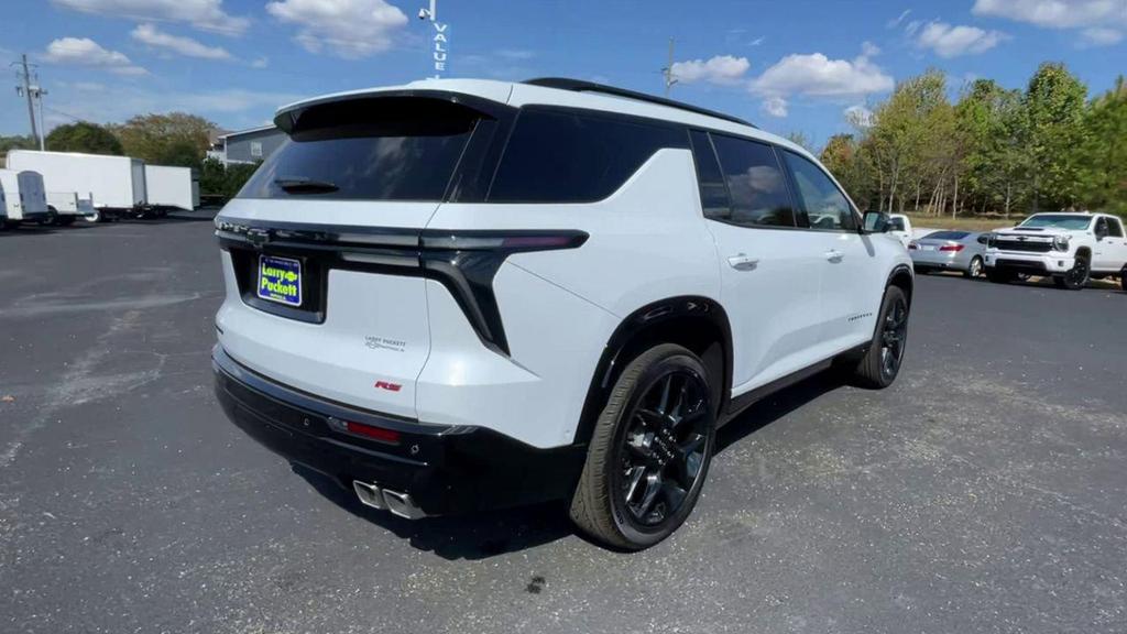 new 2026 Chevrolet Traverse car, priced at $58,330