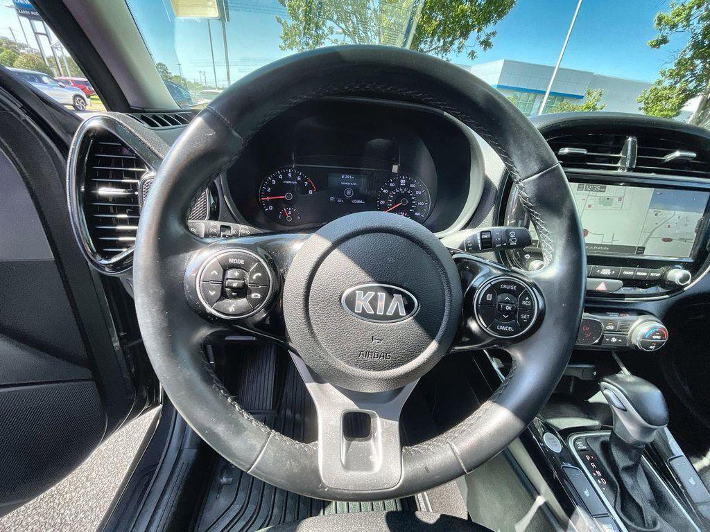 used 2021 Kia Soul car, priced at $13,569