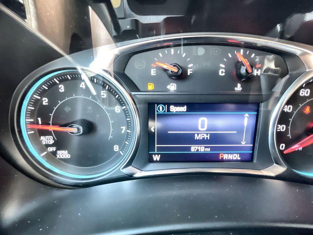 used 2024 Chevrolet Equinox car, priced at $25,000