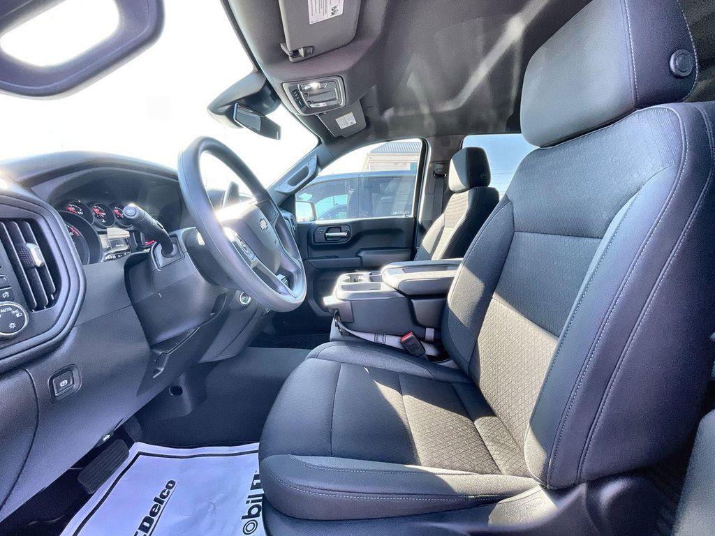 new 2025 Chevrolet Silverado 1500 car, priced at $45,980