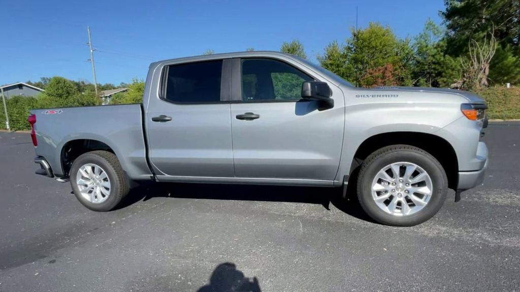 new 2025 Chevrolet Silverado 1500 car, priced at $45,980