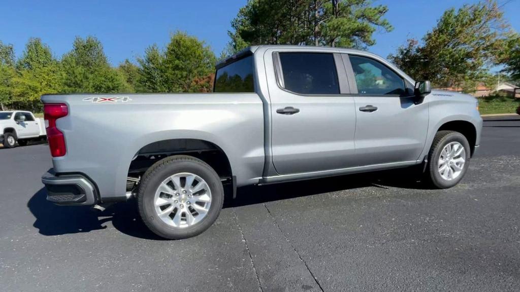 new 2025 Chevrolet Silverado 1500 car, priced at $45,980
