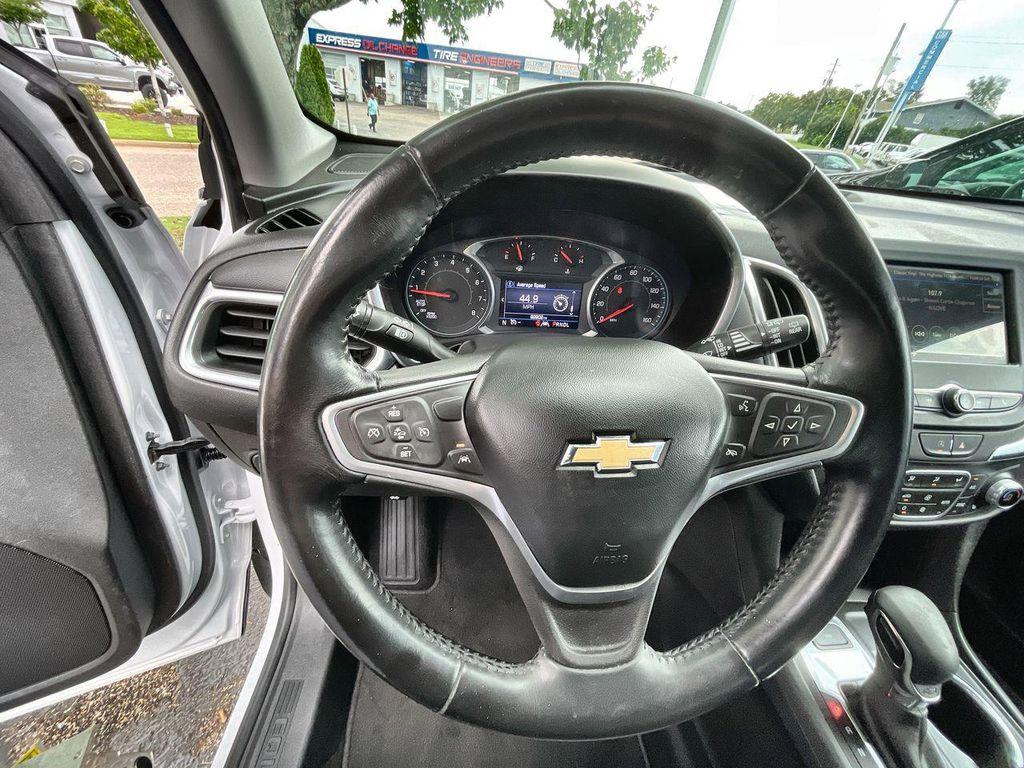 used 2022 Chevrolet Equinox car, priced at $19,998