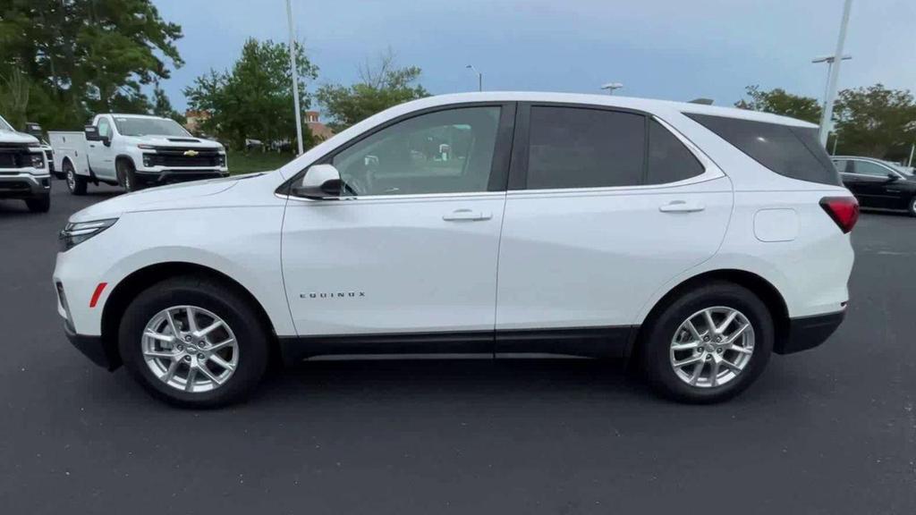 used 2022 Chevrolet Equinox car, priced at $19,998
