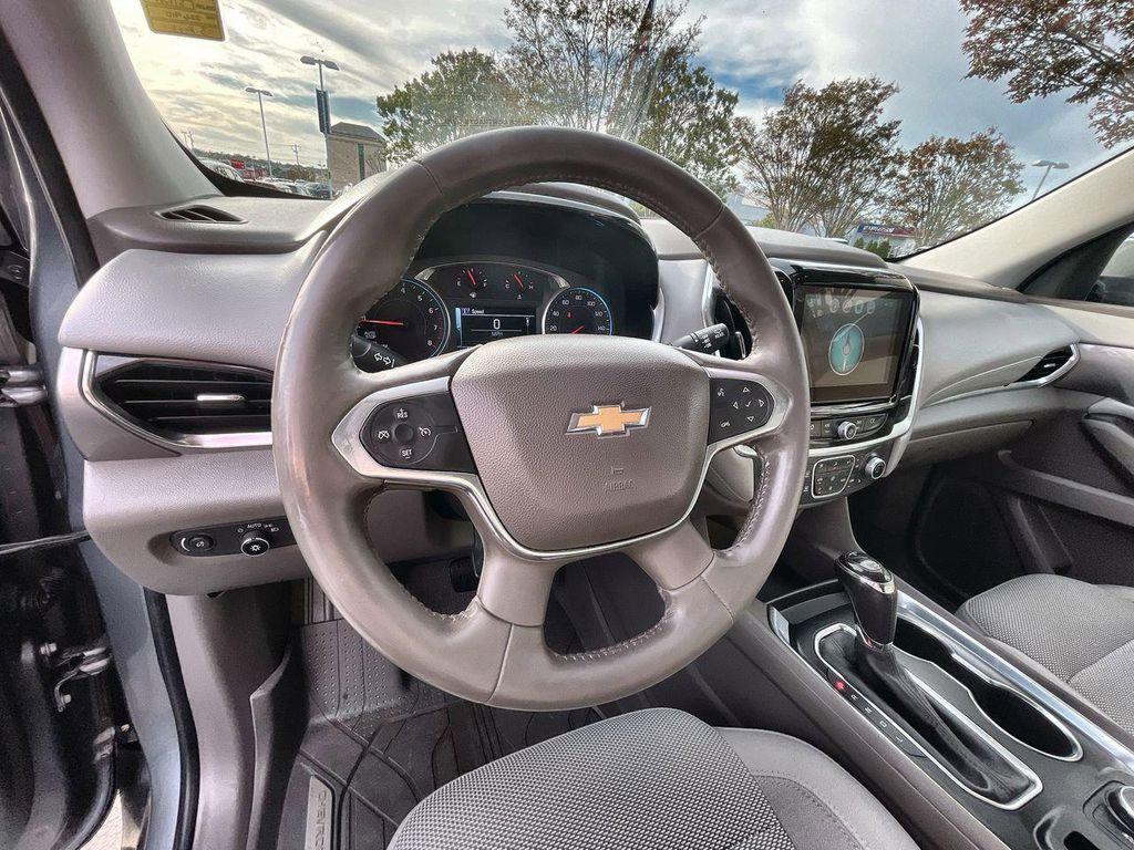used 2018 Chevrolet Traverse car, priced at $13,995