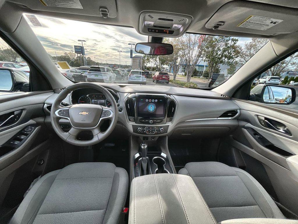 used 2018 Chevrolet Traverse car, priced at $13,995
