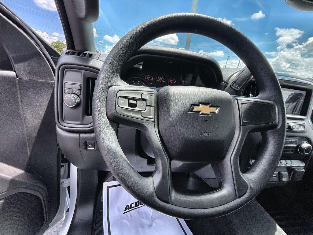 new 2025 Chevrolet Silverado 1500 car, priced at $47,125
