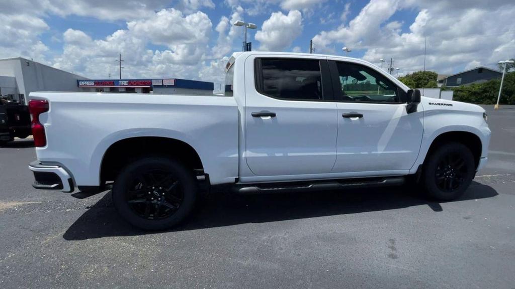 new 2025 Chevrolet Silverado 1500 car, priced at $47,125
