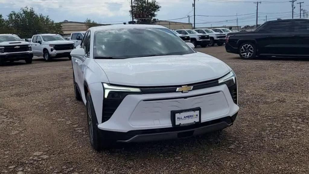 new 2025 Chevrolet Blazer EV car, priced at $39,595