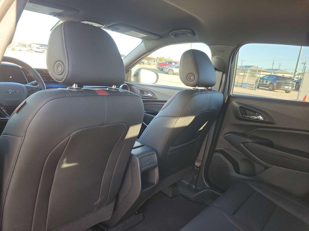 new 2025 Chevrolet Trax car, priced at $26,690