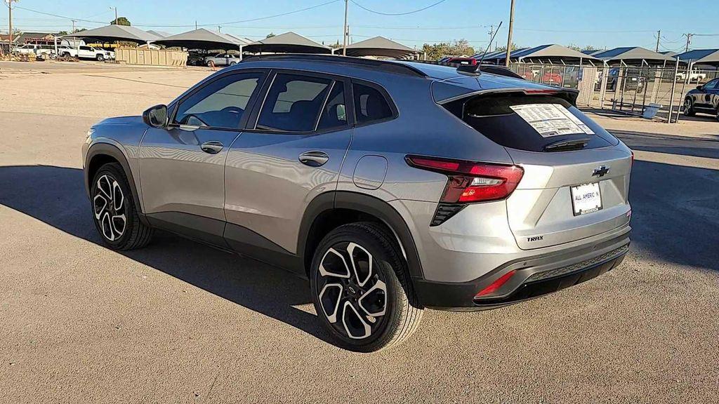 new 2025 Chevrolet Trax car, priced at $26,690