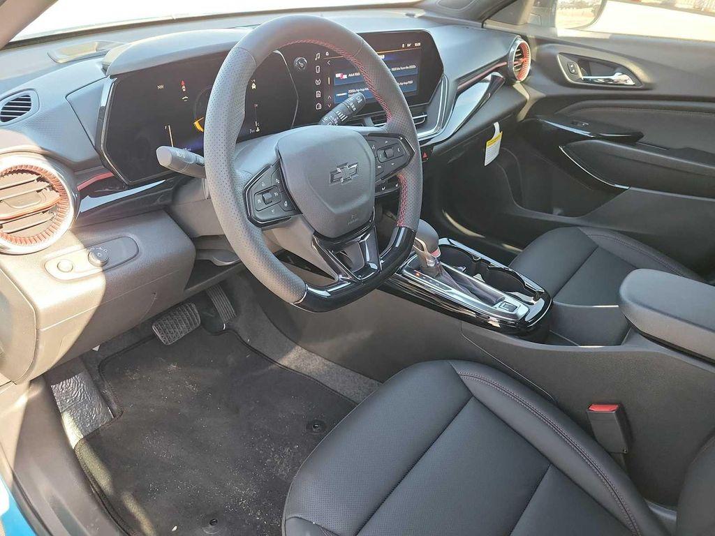 new 2025 Chevrolet Trax car, priced at $27,085