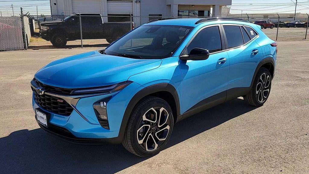 new 2025 Chevrolet Trax car, priced at $27,085