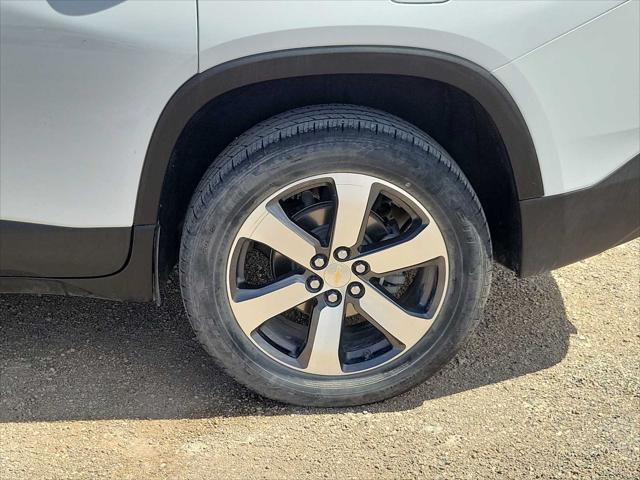 used 2021 Chevrolet Traverse car, priced at $22,500