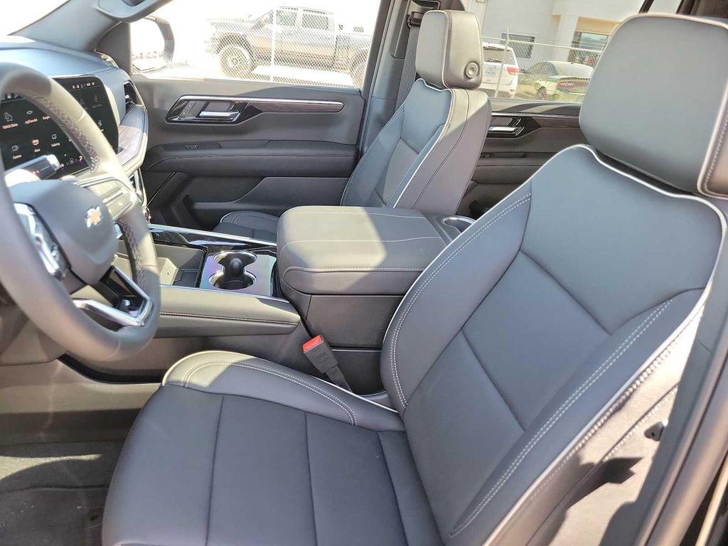 new 2025 Chevrolet Suburban car, priced at $88,875