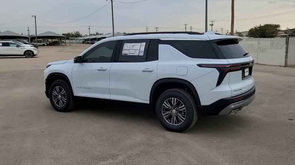 new 2026 Chevrolet Traverse car, priced at $45,340