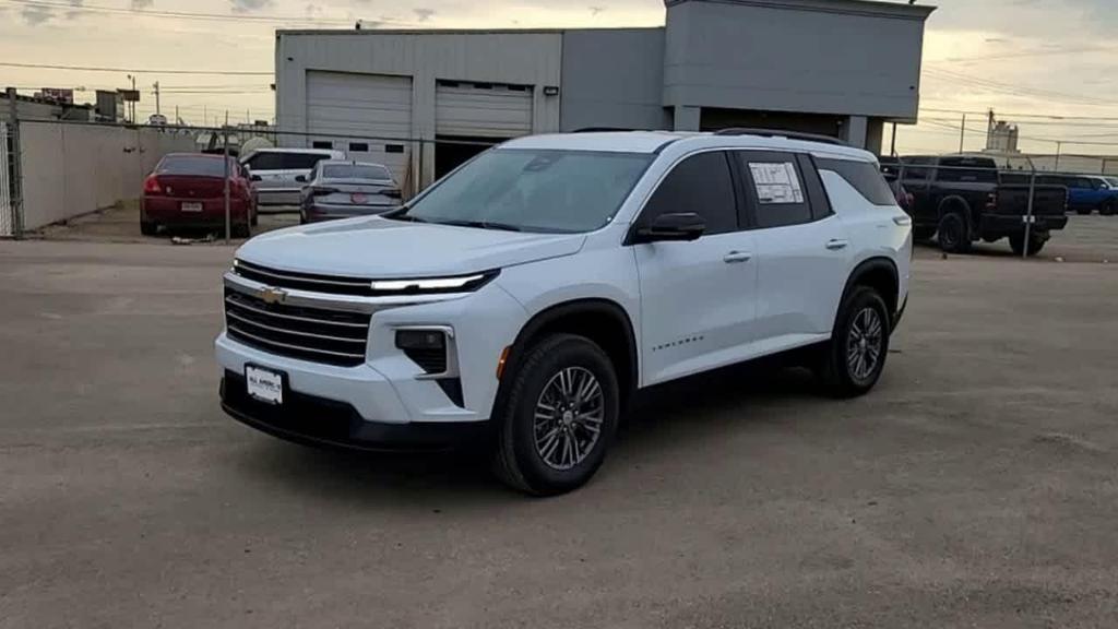 new 2026 Chevrolet Traverse car, priced at $45,340