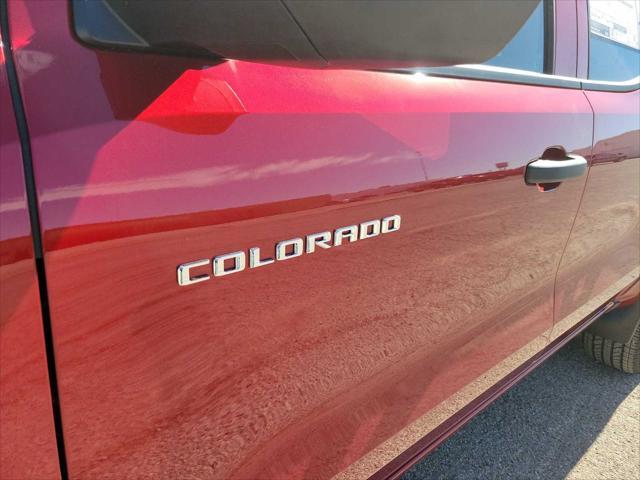 new 2024 Chevrolet Colorado car, priced at $33,135