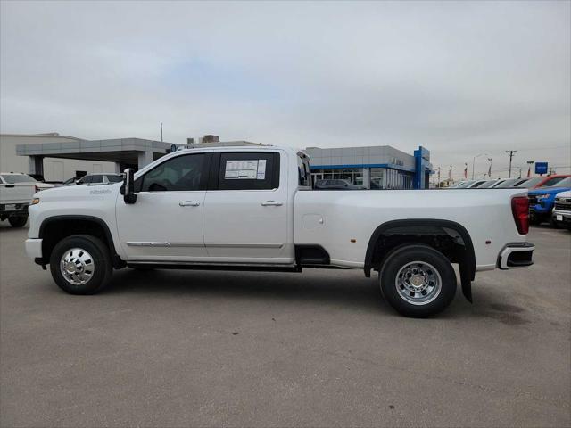 new 2025 Chevrolet Silverado 3500 car, priced at $93,200