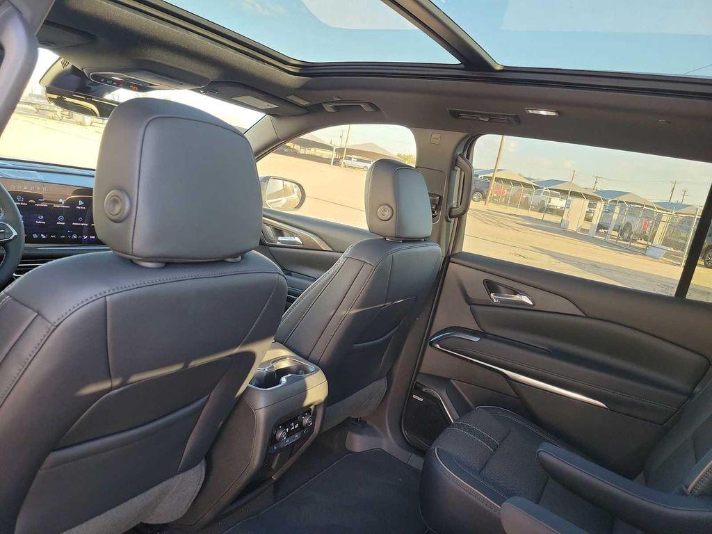 new 2026 Chevrolet Traverse car, priced at $58,794