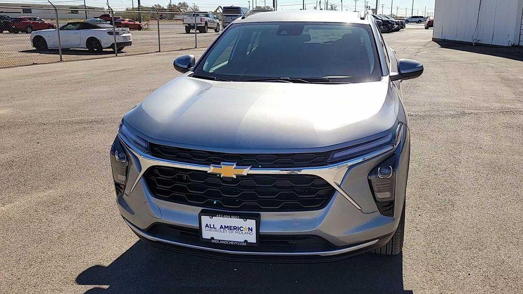 new 2026 Chevrolet Trax car, priced at $25,090