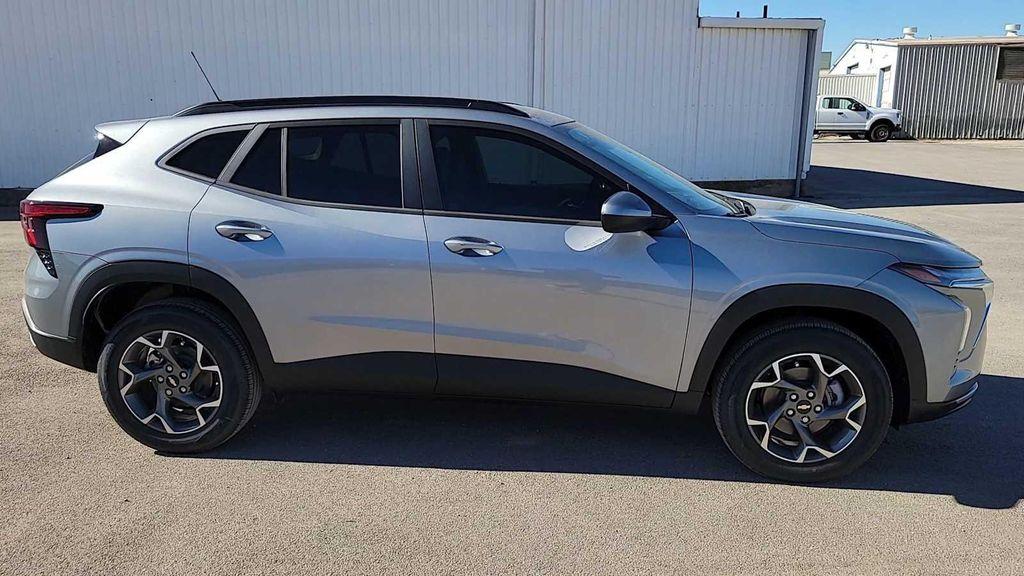 new 2026 Chevrolet Trax car, priced at $25,090