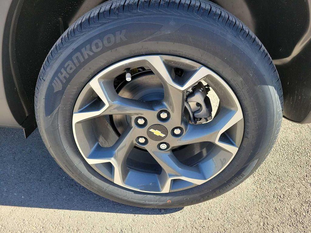 new 2026 Chevrolet Trax car, priced at $25,090