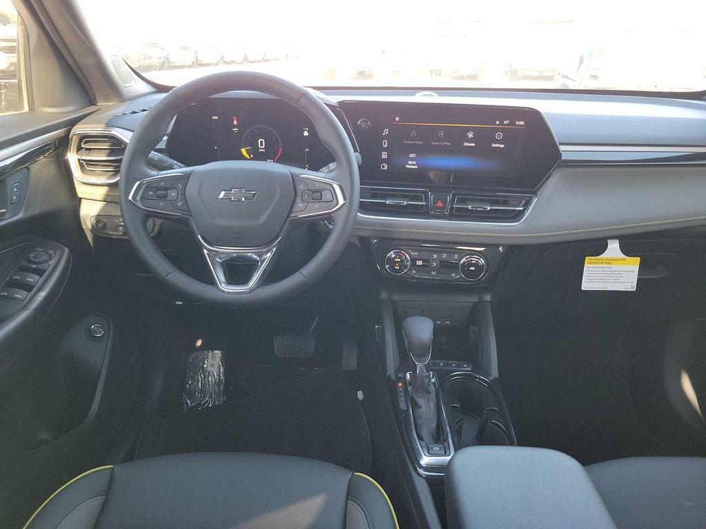 new 2025 Chevrolet TrailBlazer car, priced at $29,000