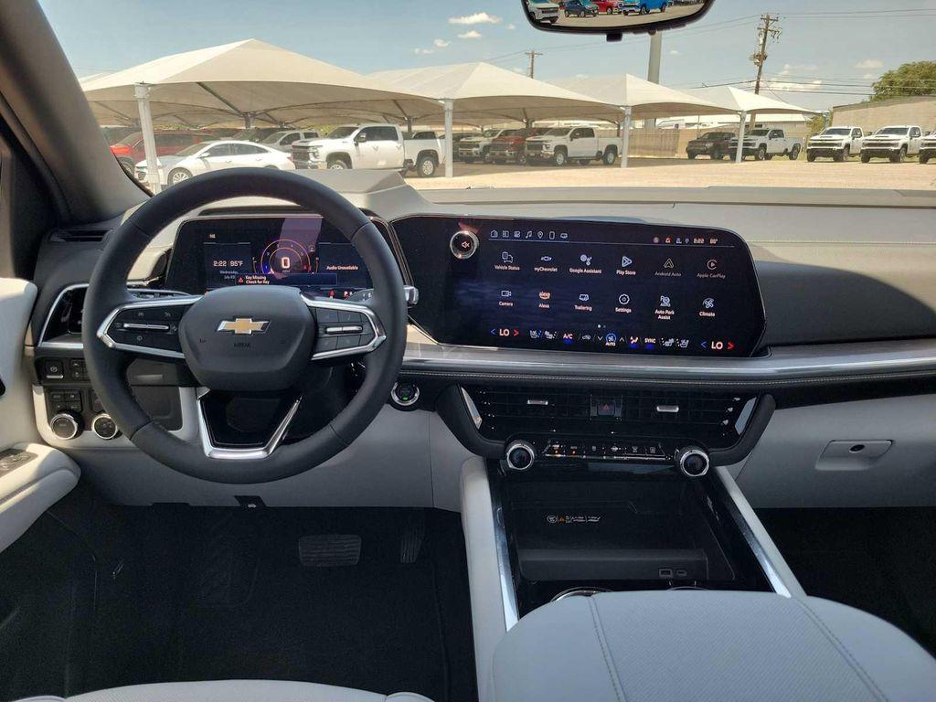 new 2025 Chevrolet Suburban car, priced at $90,480