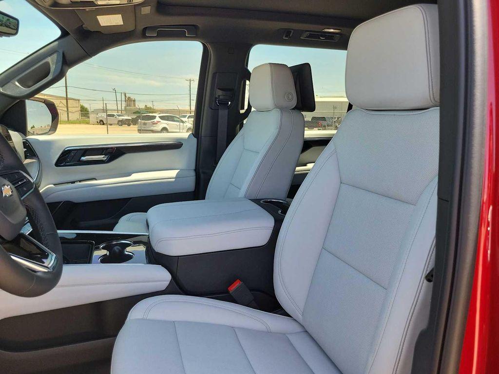 new 2025 Chevrolet Suburban car, priced at $90,480