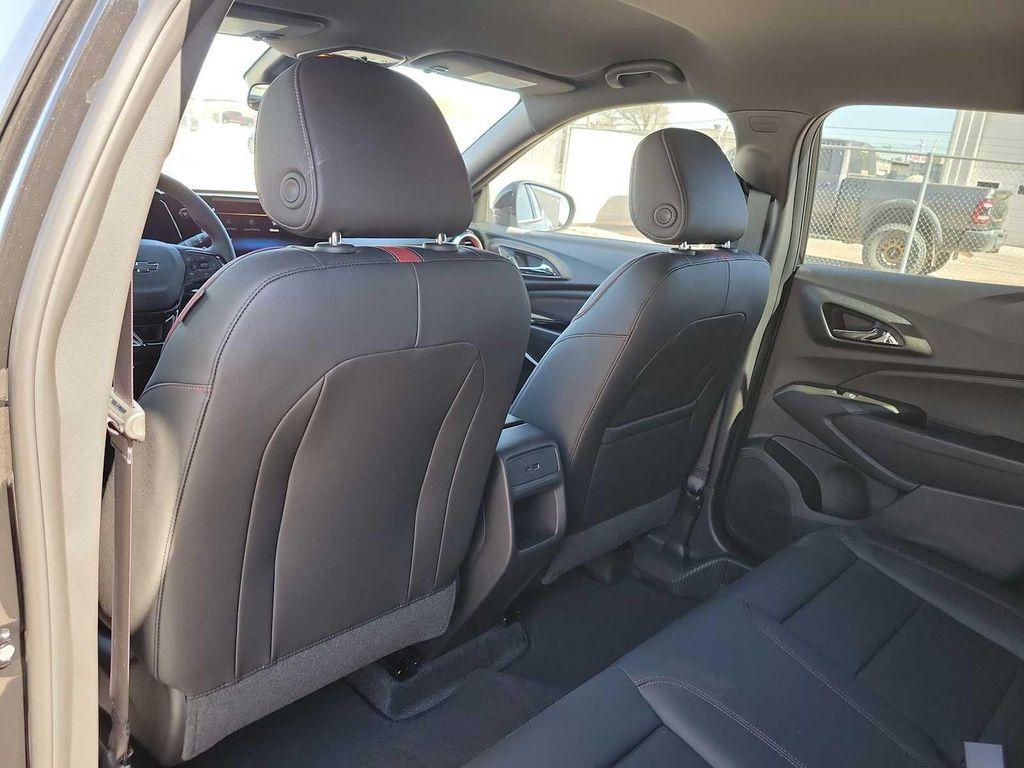 new 2025 Chevrolet Trax car, priced at $26,690