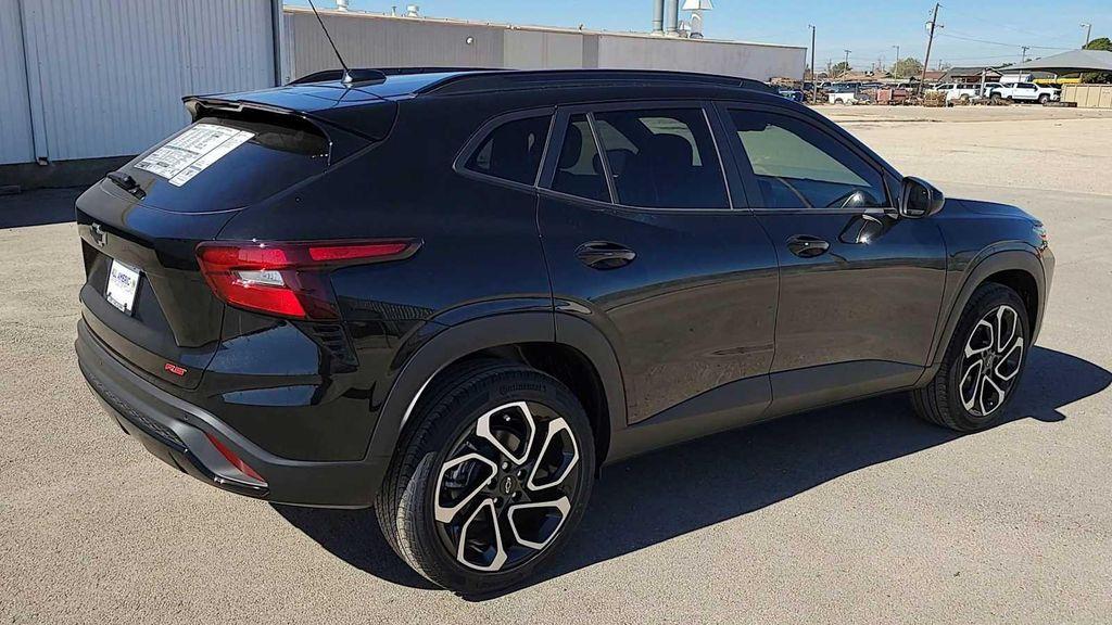 new 2025 Chevrolet Trax car, priced at $26,690