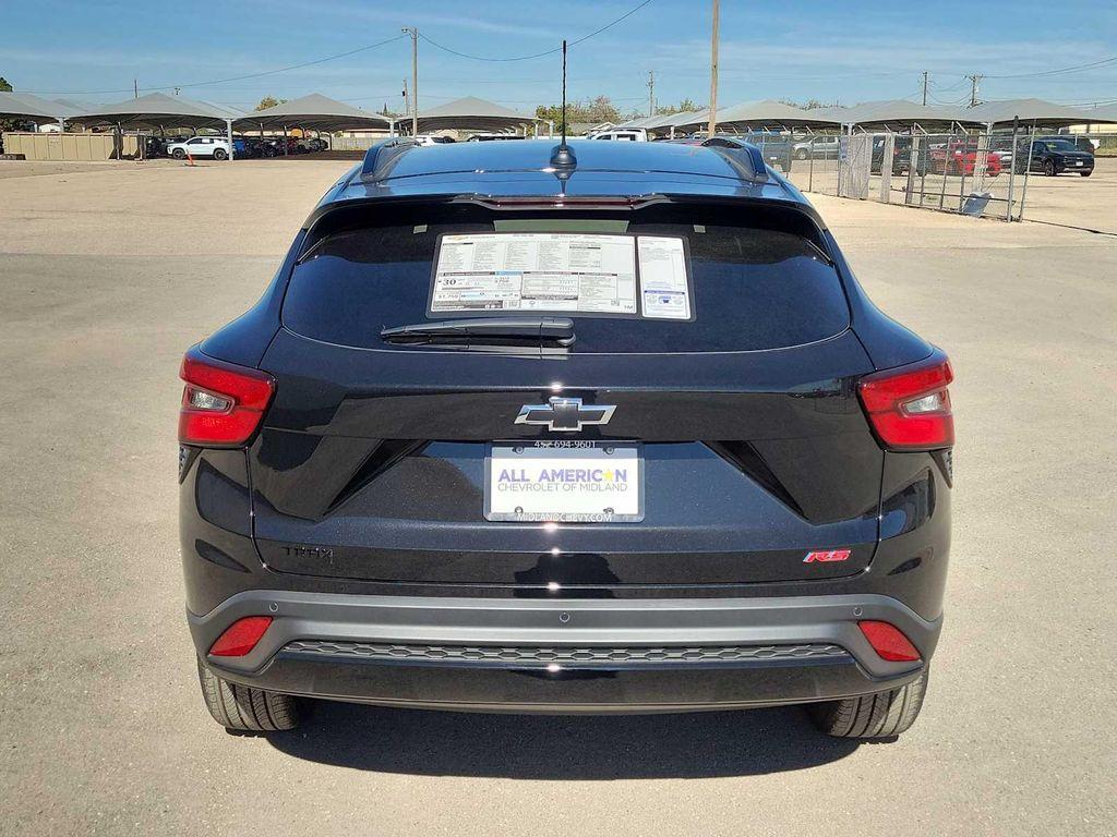 new 2025 Chevrolet Trax car, priced at $26,690