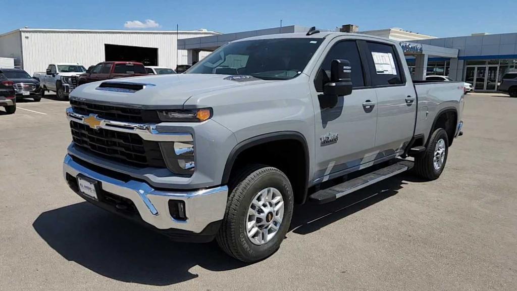 new 2024 Chevrolet Silverado 2500 car