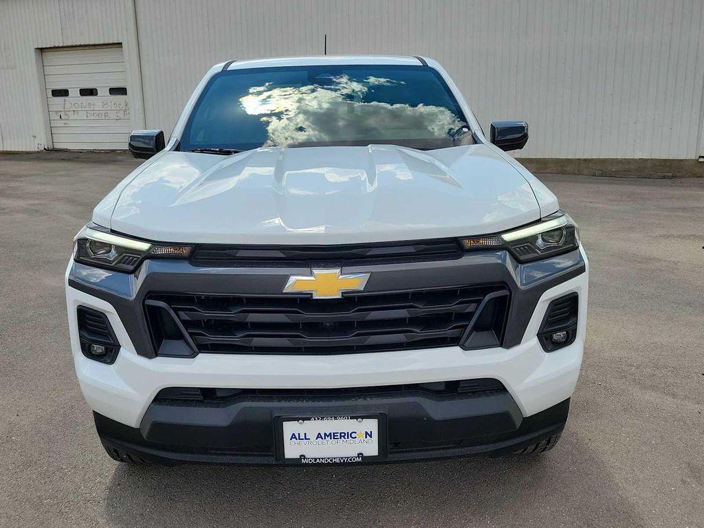 new 2026 Chevrolet Colorado car, priced at $41,665