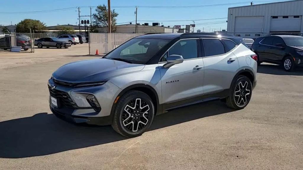 new 2025 Chevrolet Blazer car, priced at $51,015