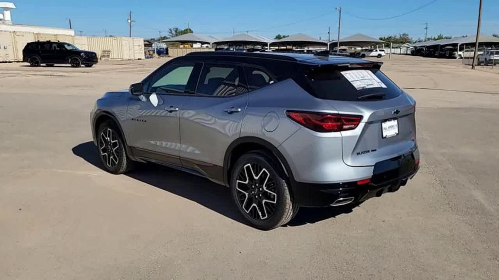 new 2025 Chevrolet Blazer car, priced at $51,015