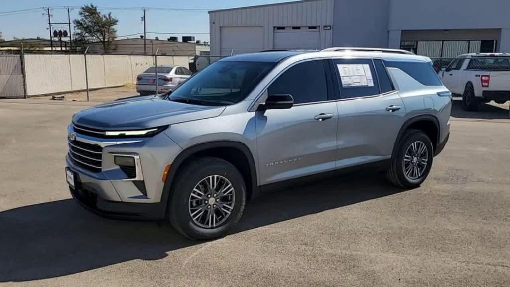 new 2026 Chevrolet Traverse car, priced at $42,695