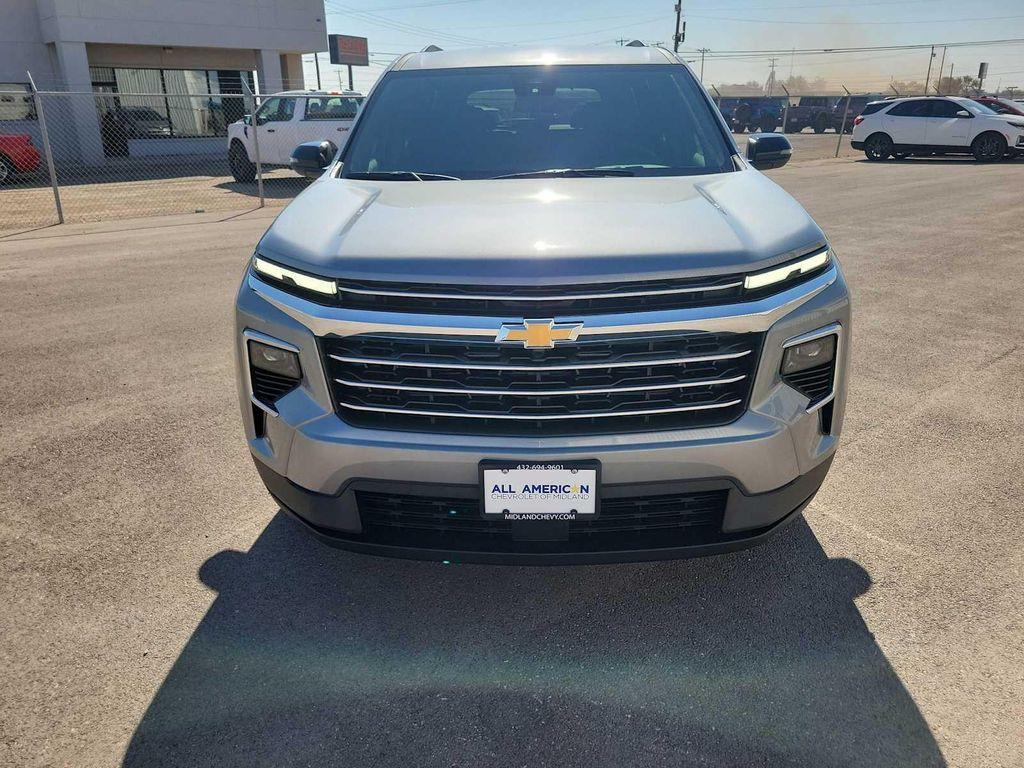 new 2026 Chevrolet Traverse car, priced at $42,695
