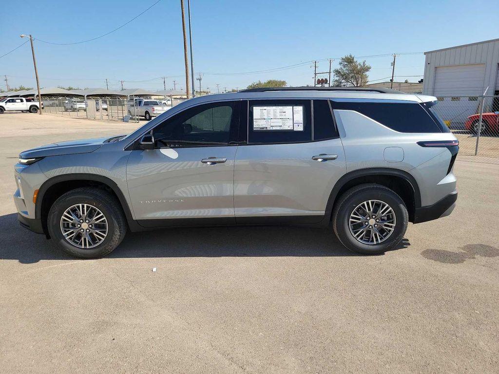 new 2026 Chevrolet Traverse car, priced at $42,695