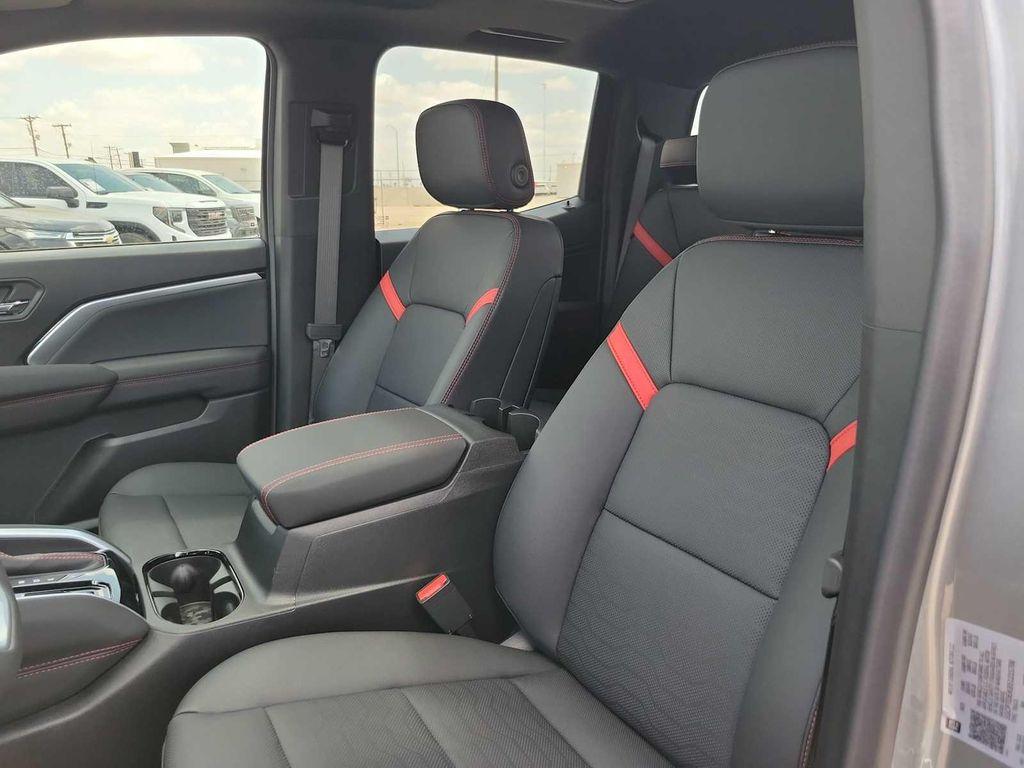 new 2025 Chevrolet Colorado car, priced at $50,010