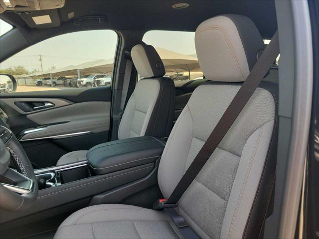 new 2025 Chevrolet Traverse car, priced at $42,195