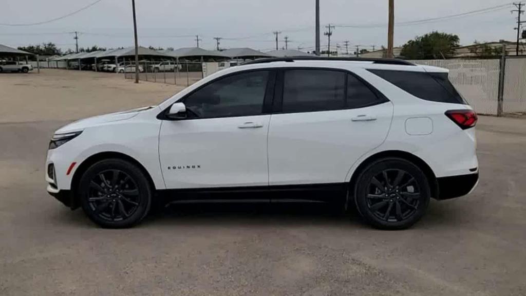 used 2024 Chevrolet Equinox car, priced at $31,000