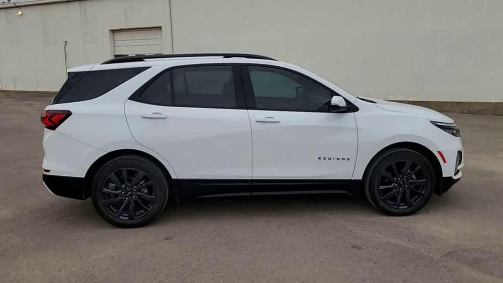 used 2024 Chevrolet Equinox car, priced at $31,000