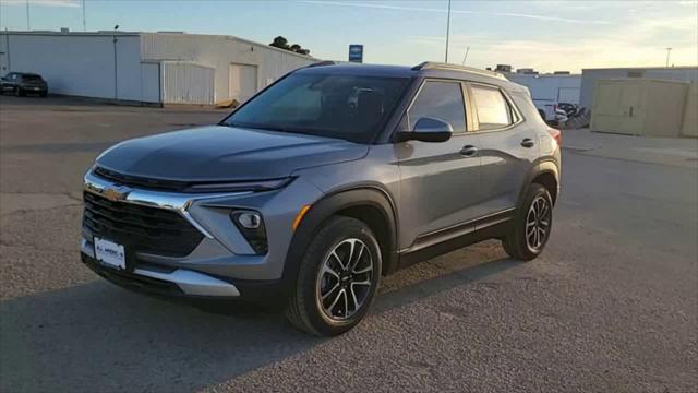 new 2025 Chevrolet TrailBlazer car, priced at $28,475