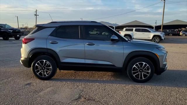 new 2025 Chevrolet TrailBlazer car, priced at $28,475